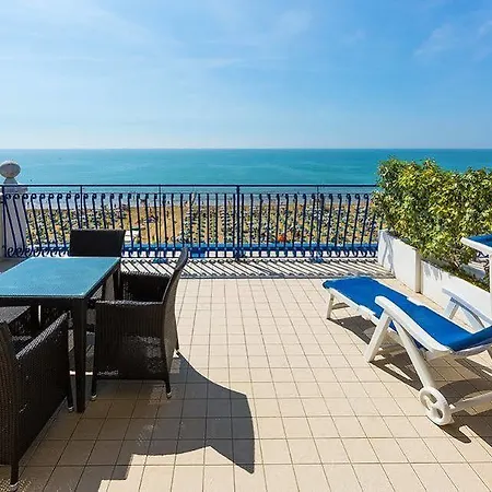 Plaza Esplanade Hotell